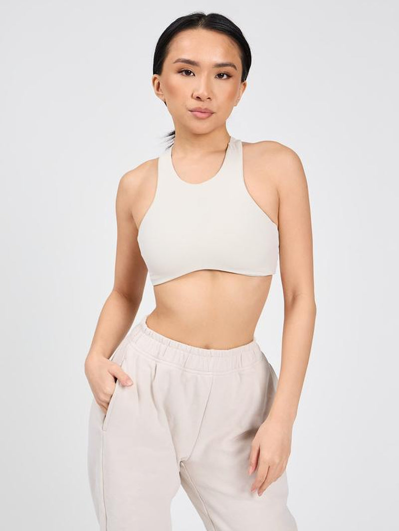 Curve Lightweight Sports Bra – Bone Seamless "Naked-Feel" Bralette
