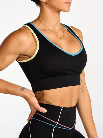 Airbrush Maraschino Bra – Black Multi Sculpting Sports Top